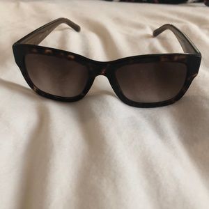 Burberry sunglasses in tortoise